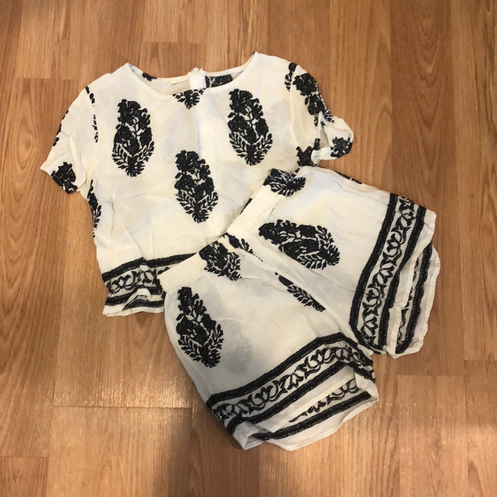 2 Piece set